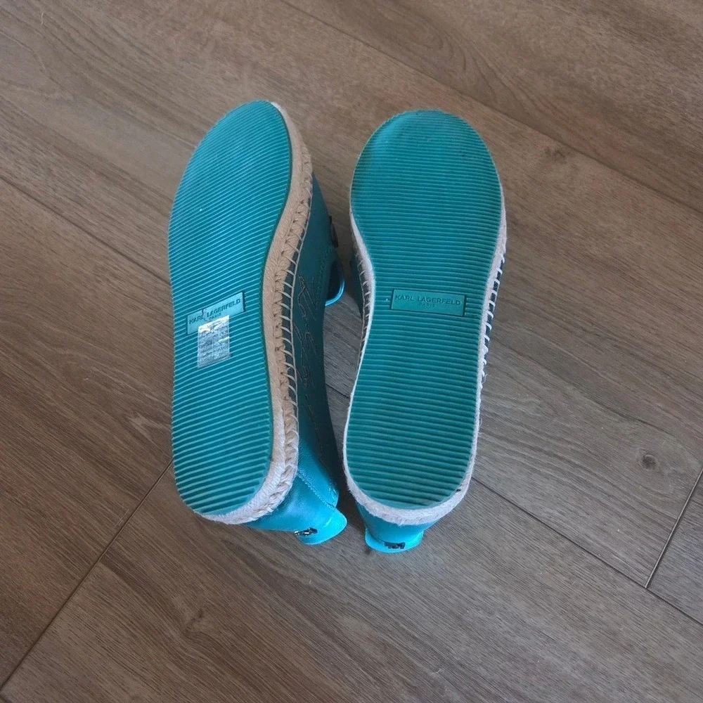 Karl Lagerfeld Paris Michaela Teal Leather Espadrille‎ Flats Charms 8M 38.5B